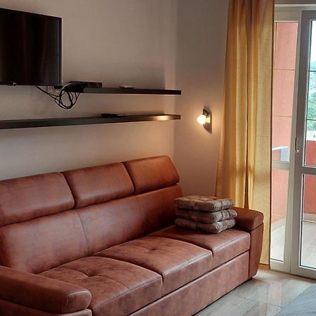 Apartments Danilo Kazanegra Sveti Stefan Εξωτερικό φωτογραφία
