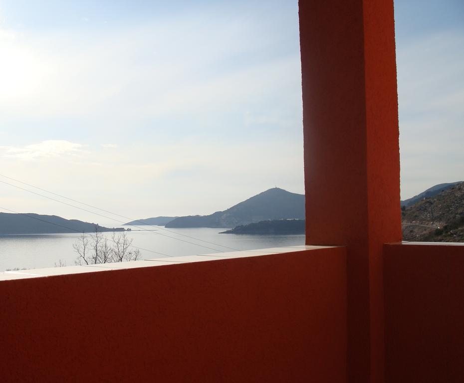 Apartments Danilo Kazanegra Sveti Stefan Δωμάτιο φωτογραφία